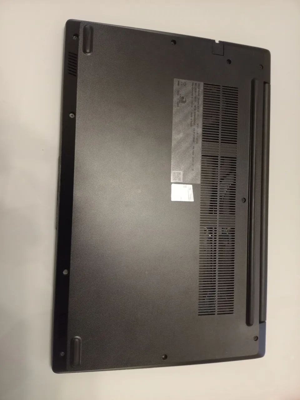 Notebook Lenovo V14 G2 ITL i5-1135G7 8GB SSD 256GB - Foto 3
