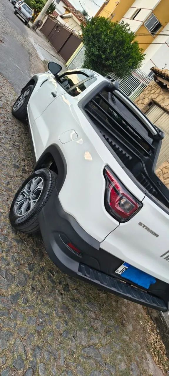 Fiat Strada Endurance 1.4 Flex 8V CS Plus 2023 - Foto 4