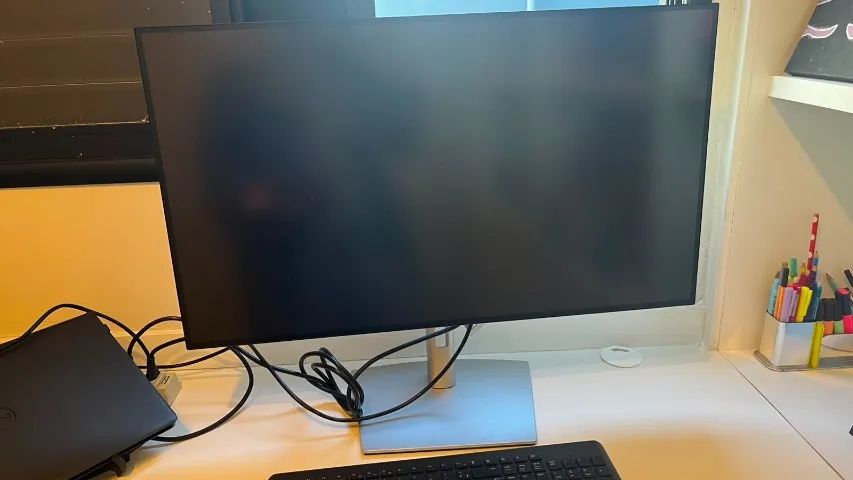 Monitor  Thunderbolt  Dell UltraSharp 32