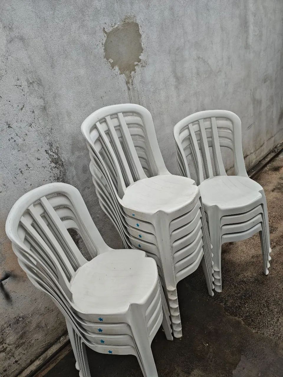 Cadeiras Plásticas - Modelo Bistrô - Foto 3