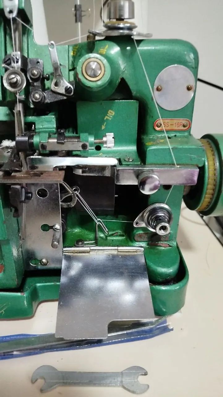 Máquina overloque chinesinha  - Foto 2