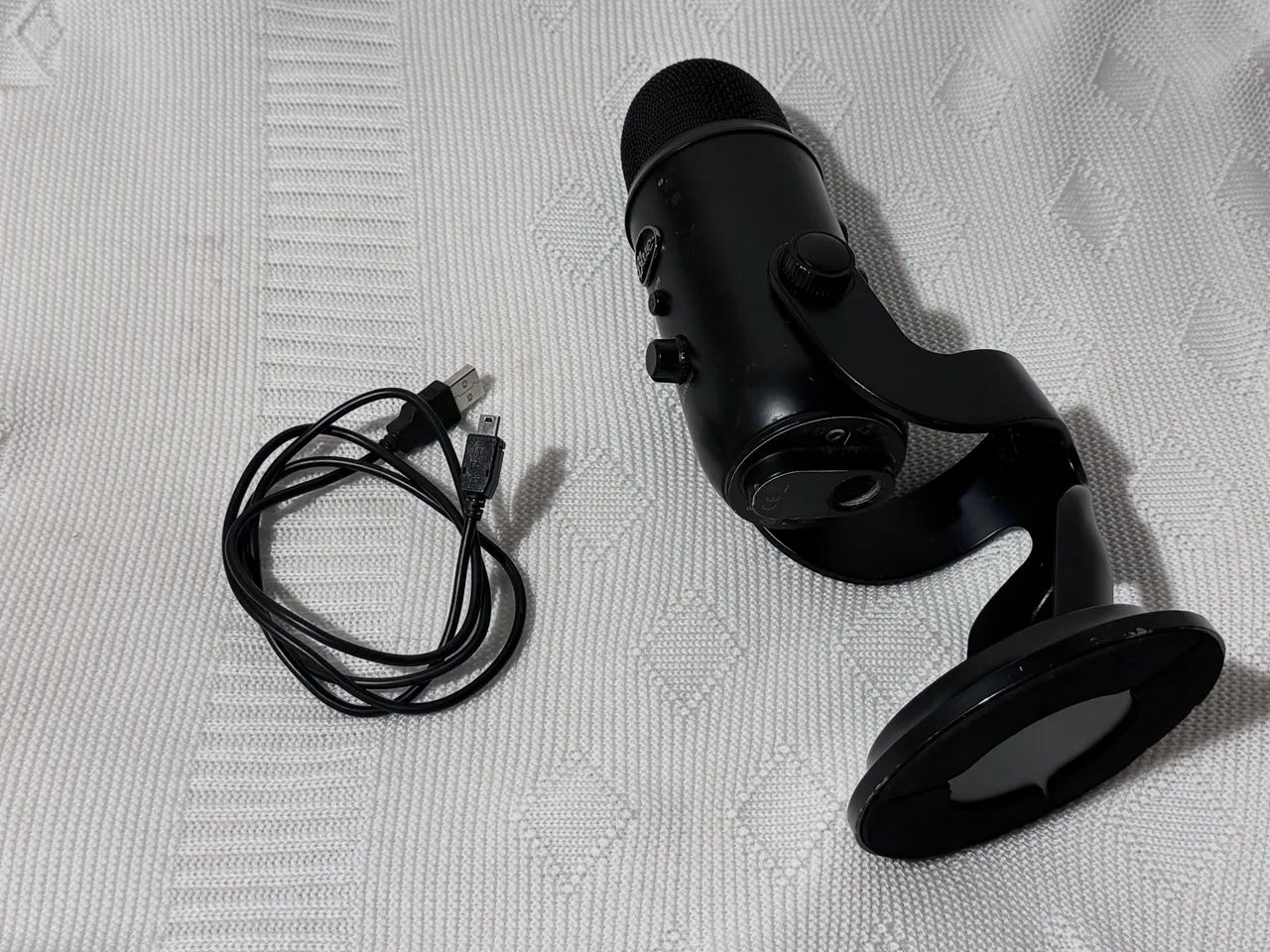 Blue Yeti (Blackout Edition)