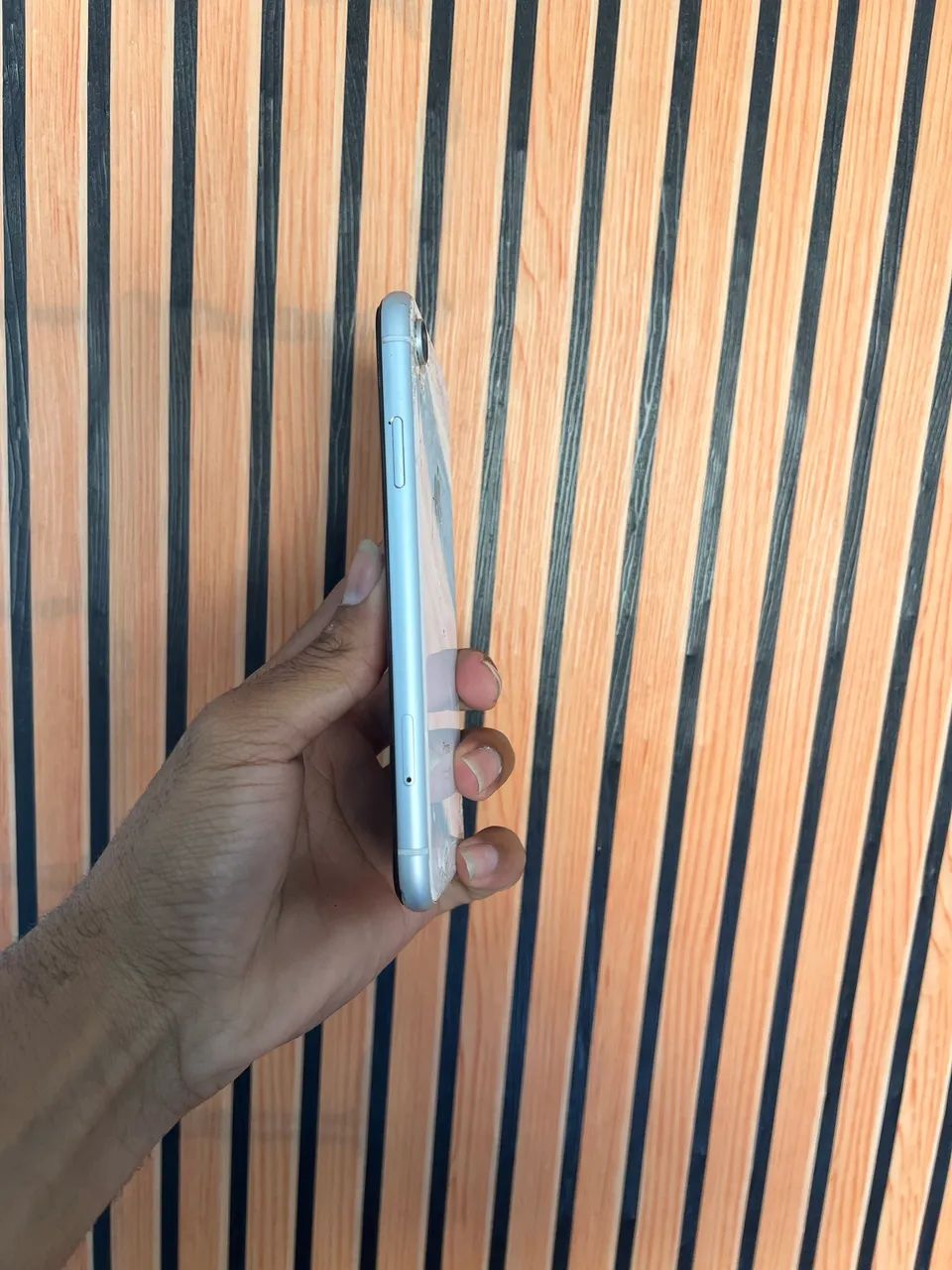 IPHONE XR 64 GB  - Foto 3