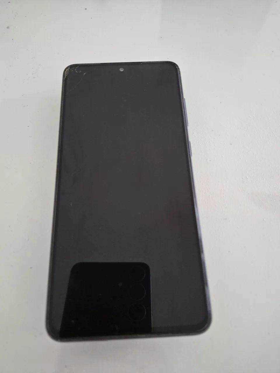 Samsung Galaxy S21 FE  128gb. Tela com defeito (risco luminoso) - Foto 5