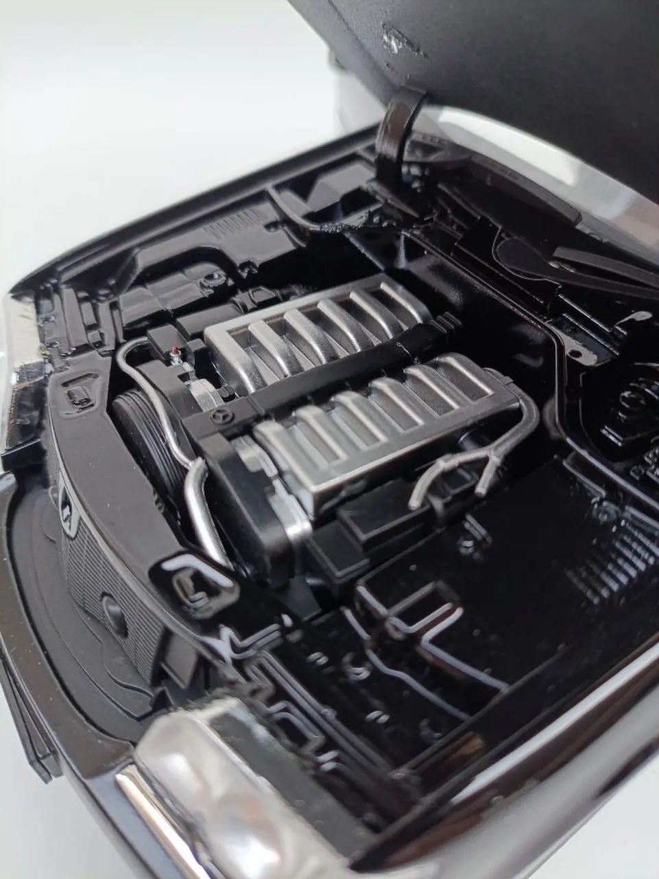Miniatura Mercedes S600 1990 1:18 - Foto 5