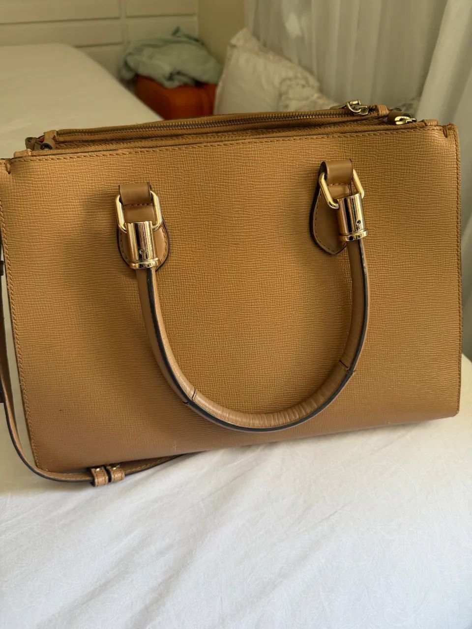 Bolsa Schutz Caramelo 