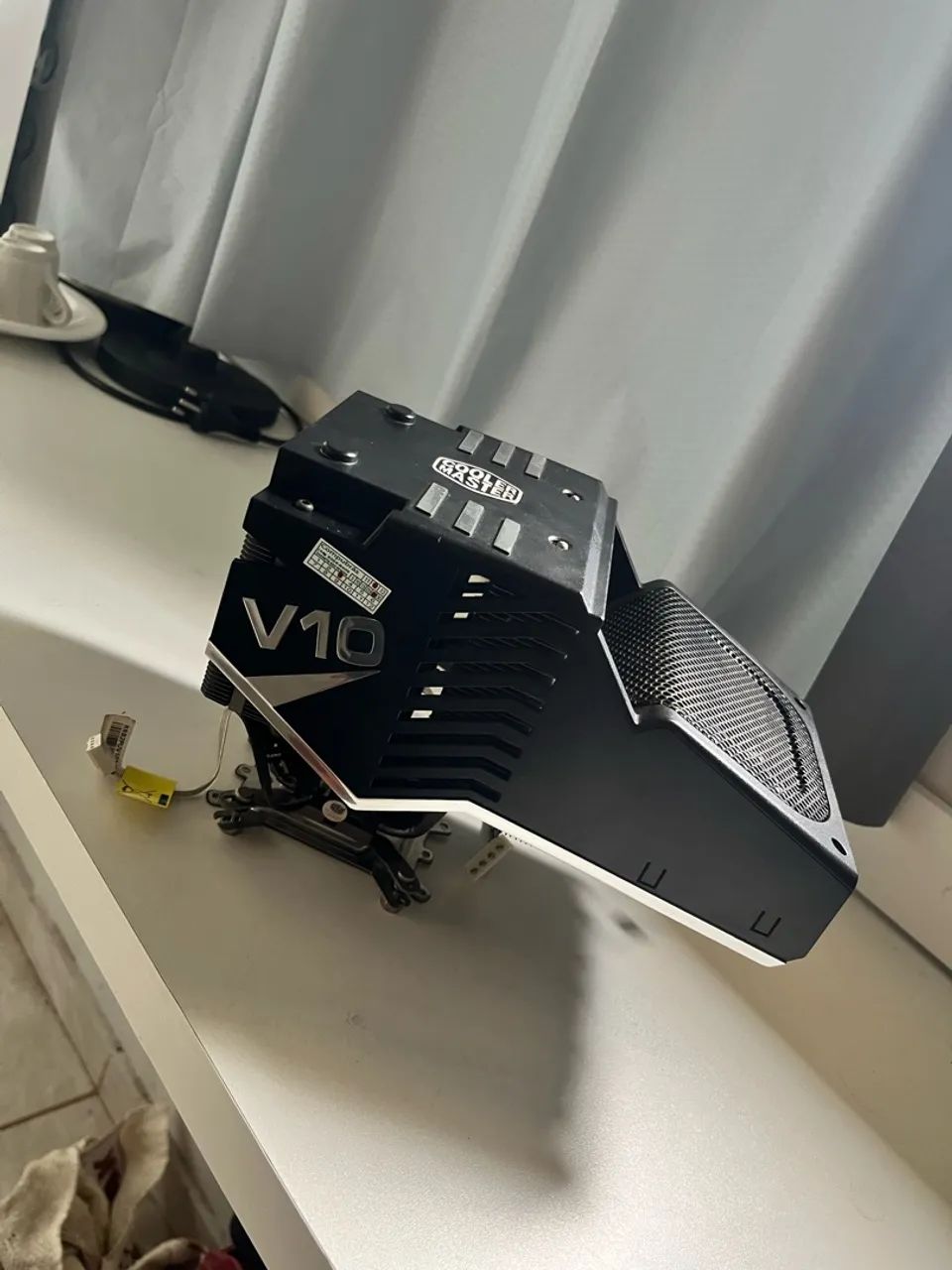 Gabinete HAF 932. Cooler master V10 - Foto 4