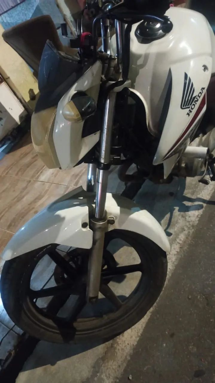 CG TITAN 150 - Foto 2