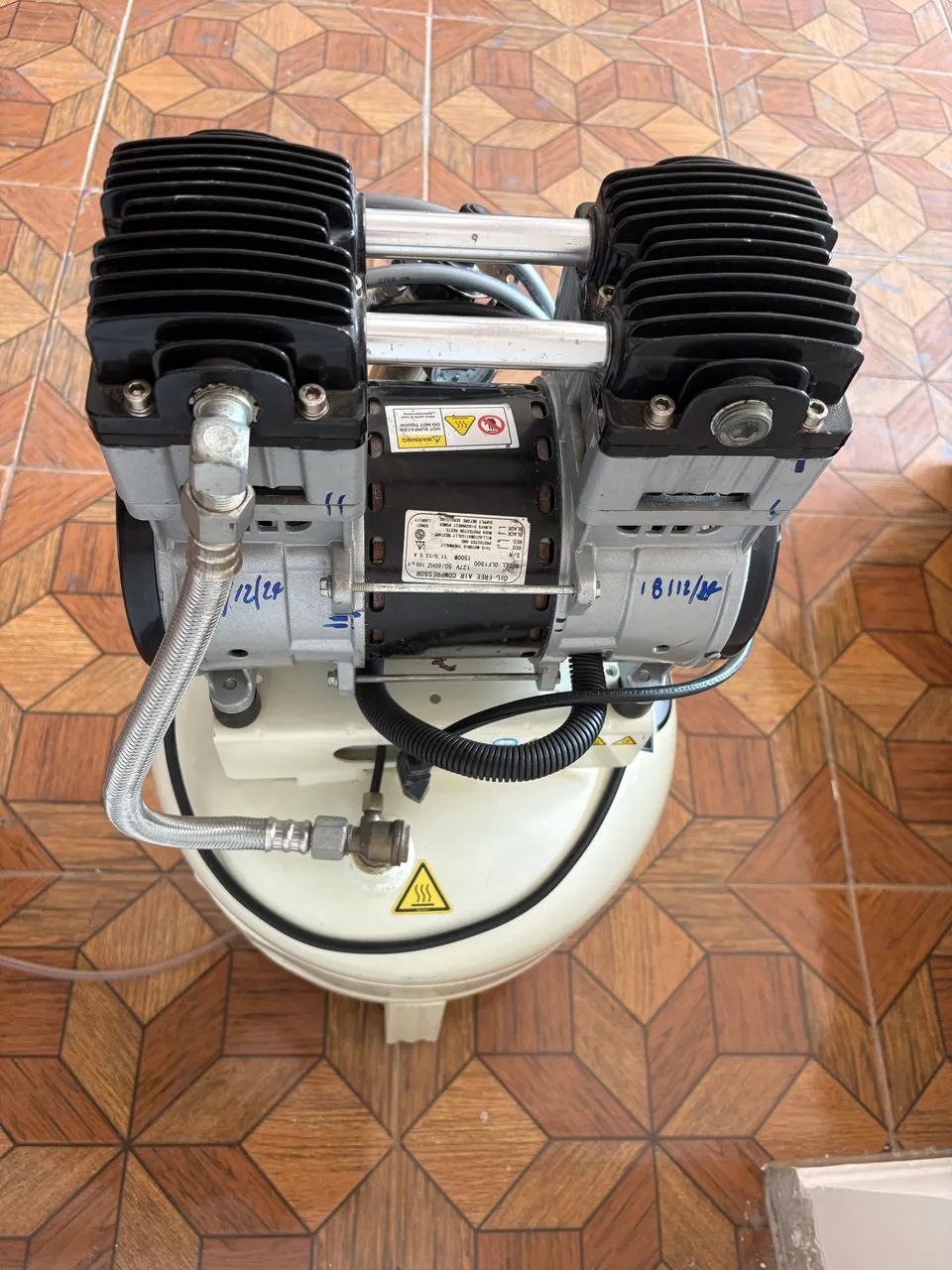 Compressor De Ar Odontológico 10 Pés 401 2hp Csd10/40 Schulz - Foto 3