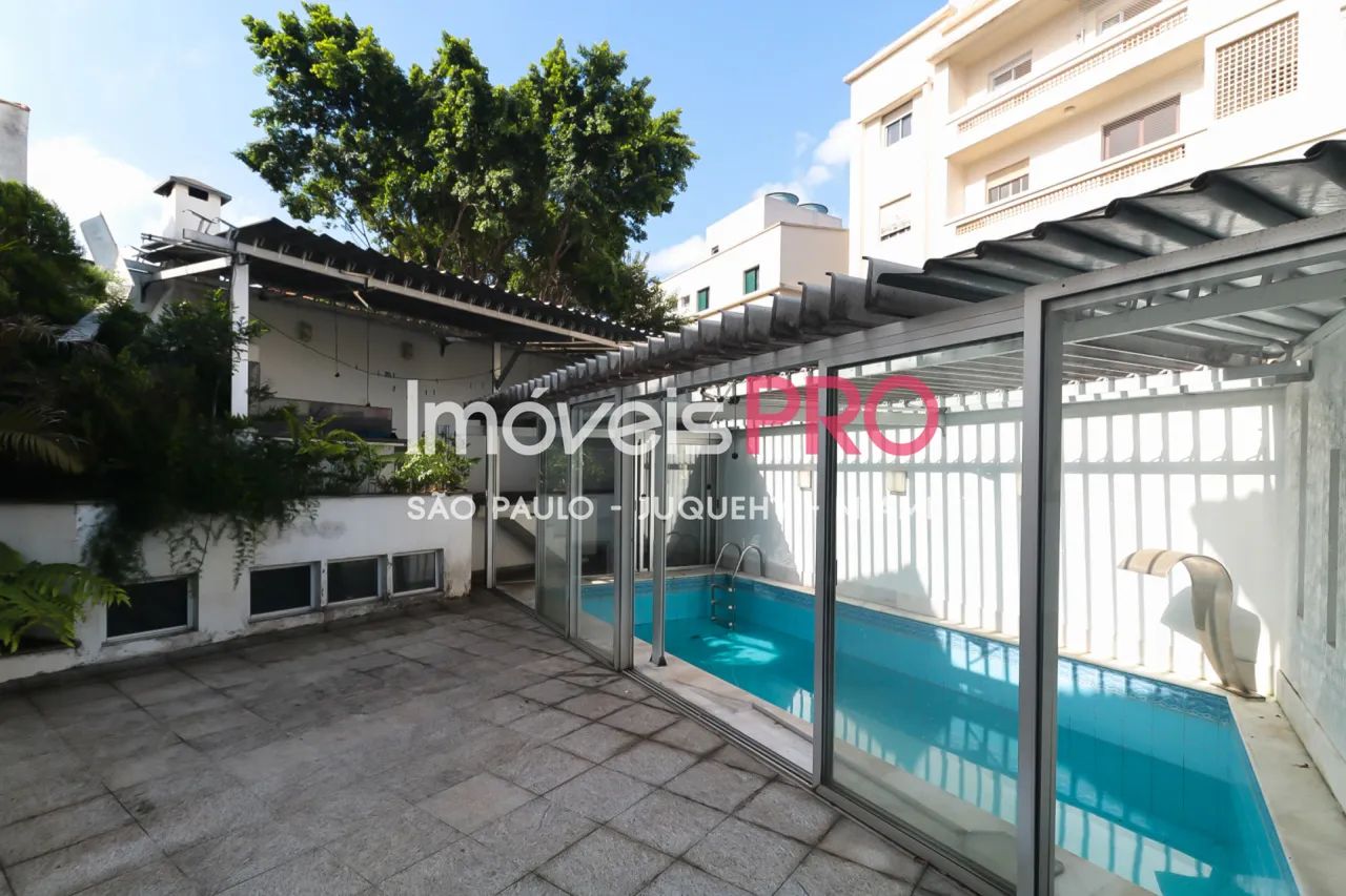Ótima casa com piscina na Aclimação ! - Foto 2