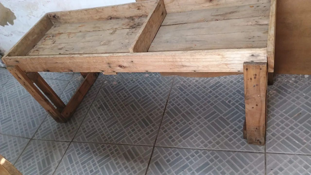 Bancas para negocio  4 unidades boas para hortifruti - Foto 4