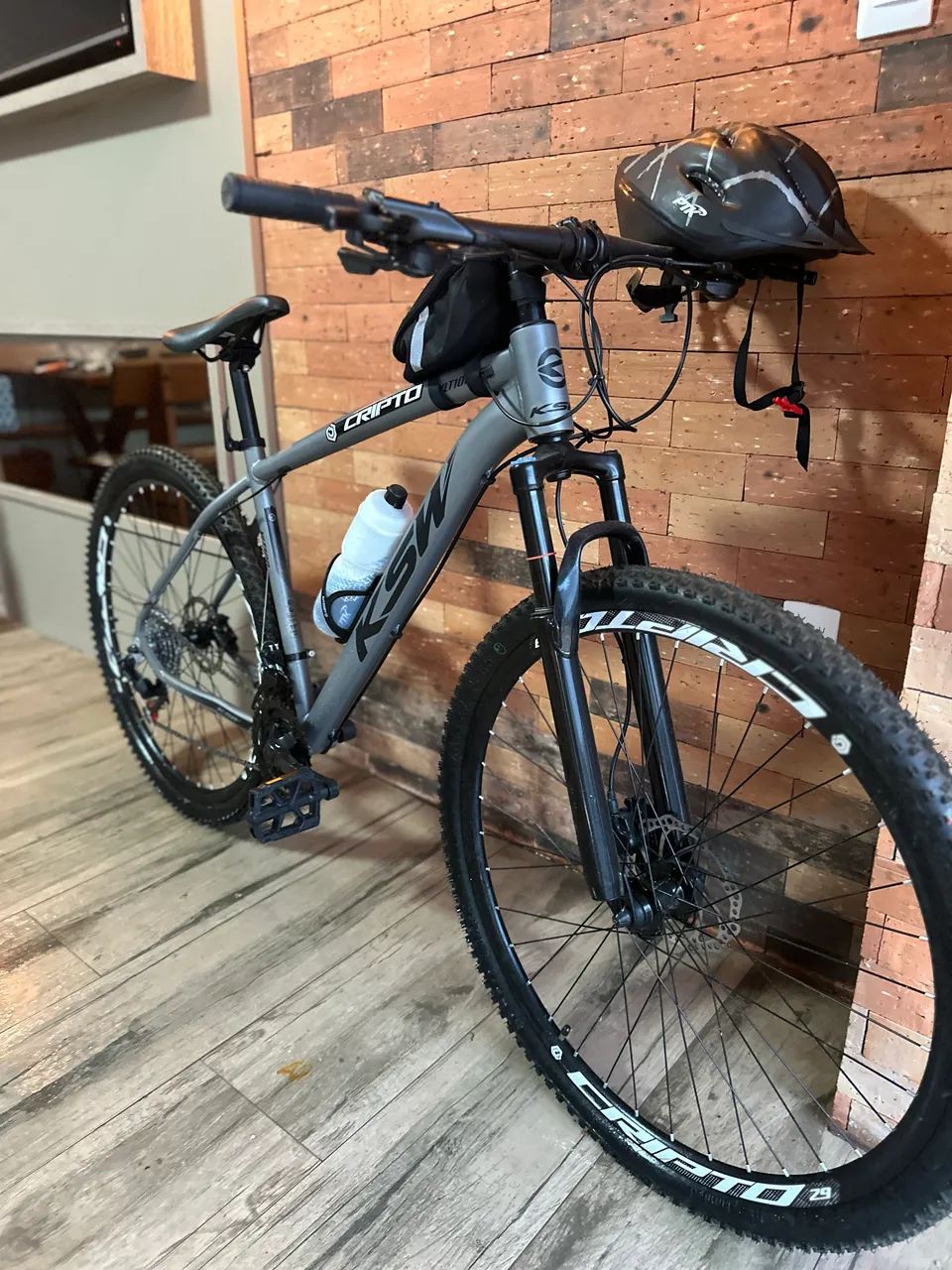 Mountain Bike KSW 29? Cripto - Seminova, Pouquíssimo Uso - Foto 2