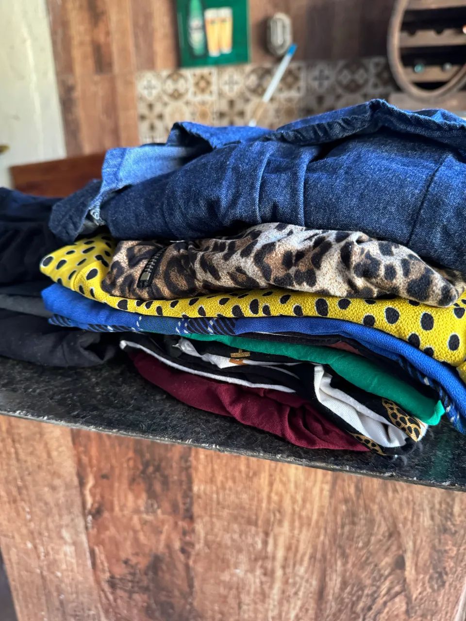 ROUPAS EM GERAL BRECHÓS Várias marcas - Foto 5
