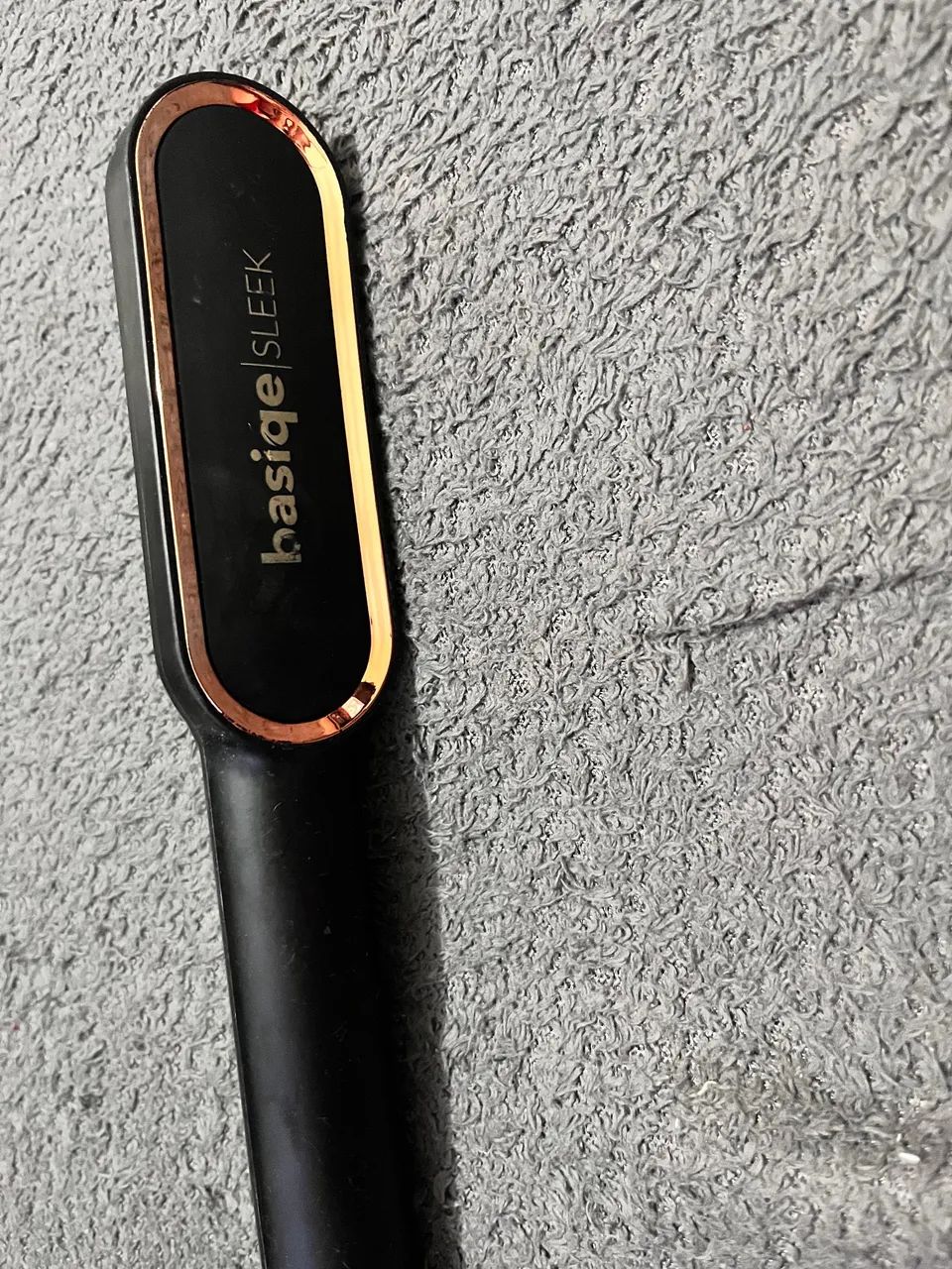 BASIQE SLEEK GOLD ORIGINAL NOVA LACRADA VALOR 200$ 