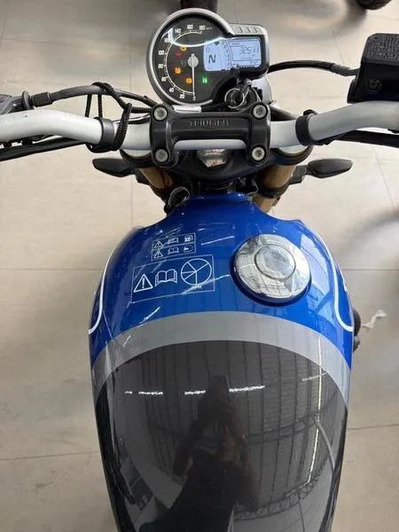 TRIUMPH SPEED 400 2025 - Foto 4