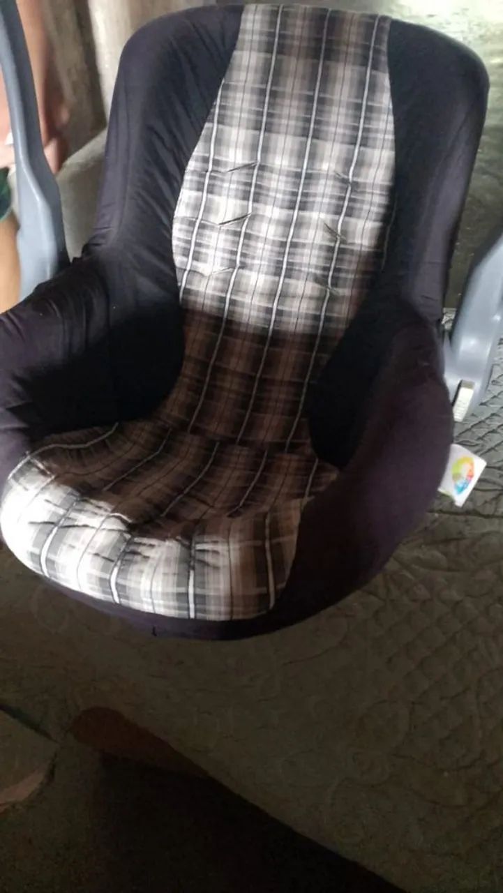 Vendo bebê conforto 