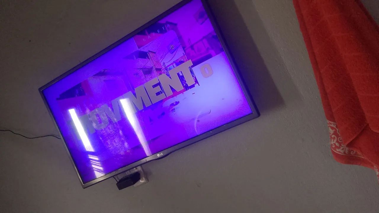 Vendo tv 32 polegadas não e smart 