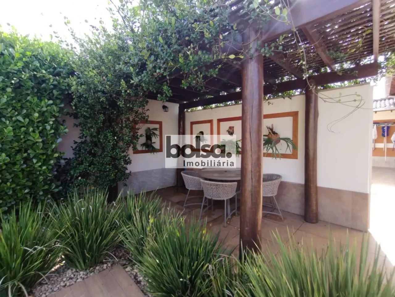 CASA MARAVILHOSA EM GARÇA SP. ! ! - Foto 2