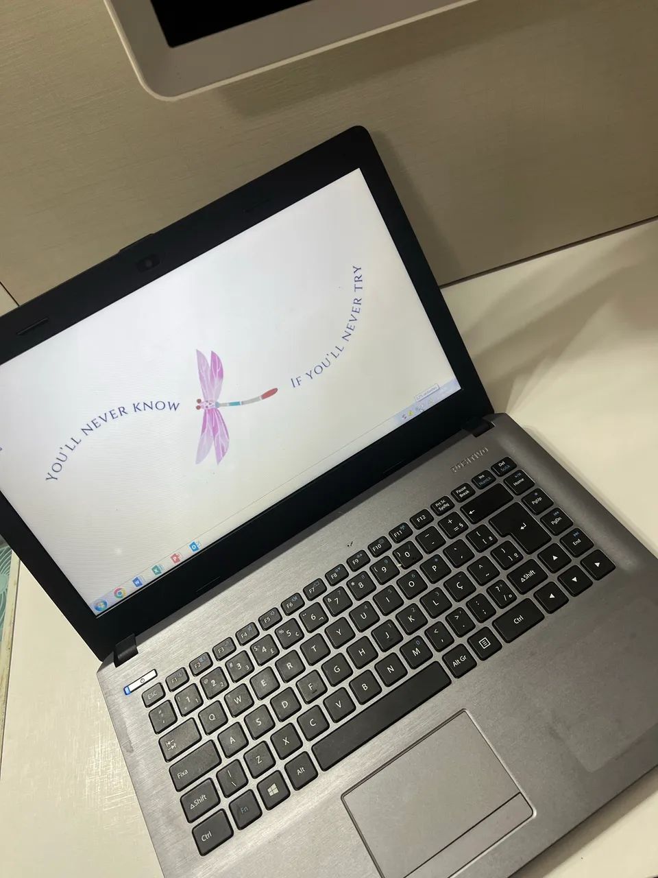 Notebook POSITIVO XR3500 precinho  (ler descrição)