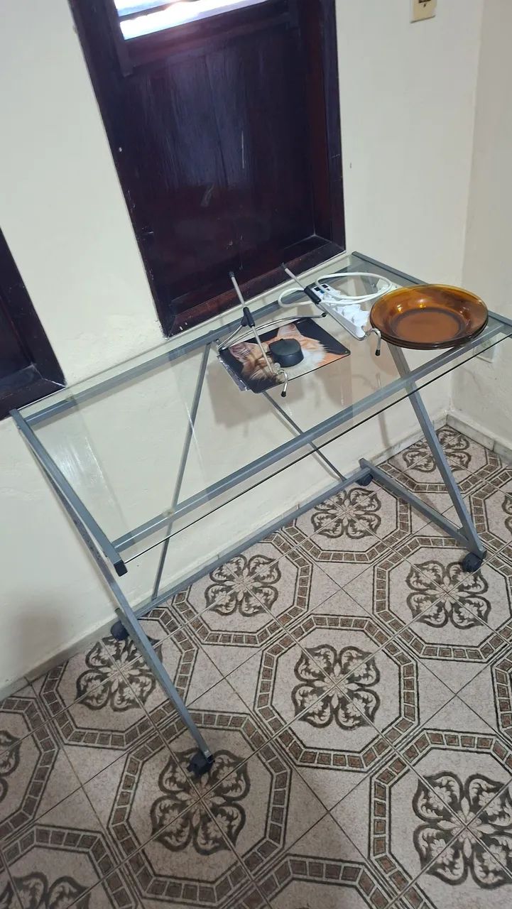 Mesa estudo de vidro  - Foto 4