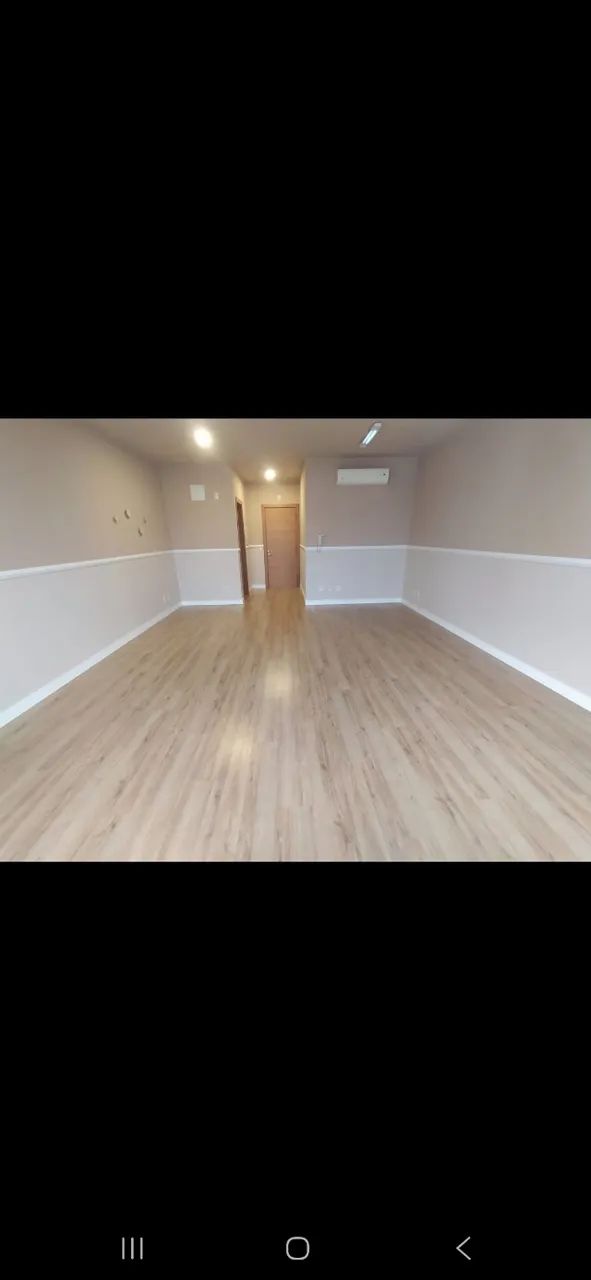 Sala comercial com banheiro 36m2