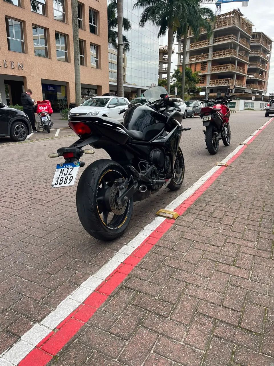 XJ6 F IMPECÁVEL!! - Foto 5