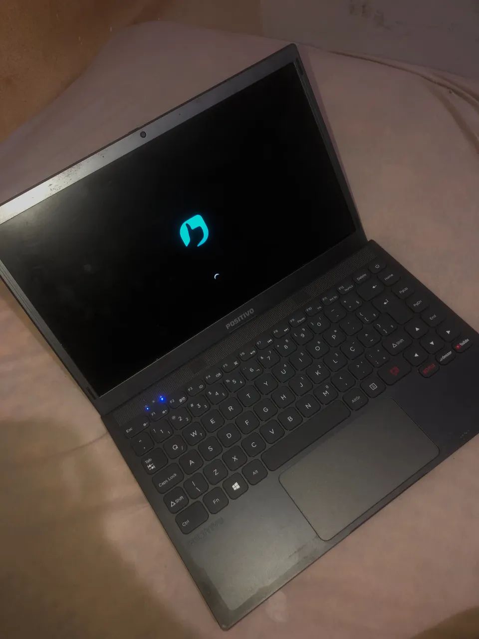 Notebook positivo funcionando perfeitamente