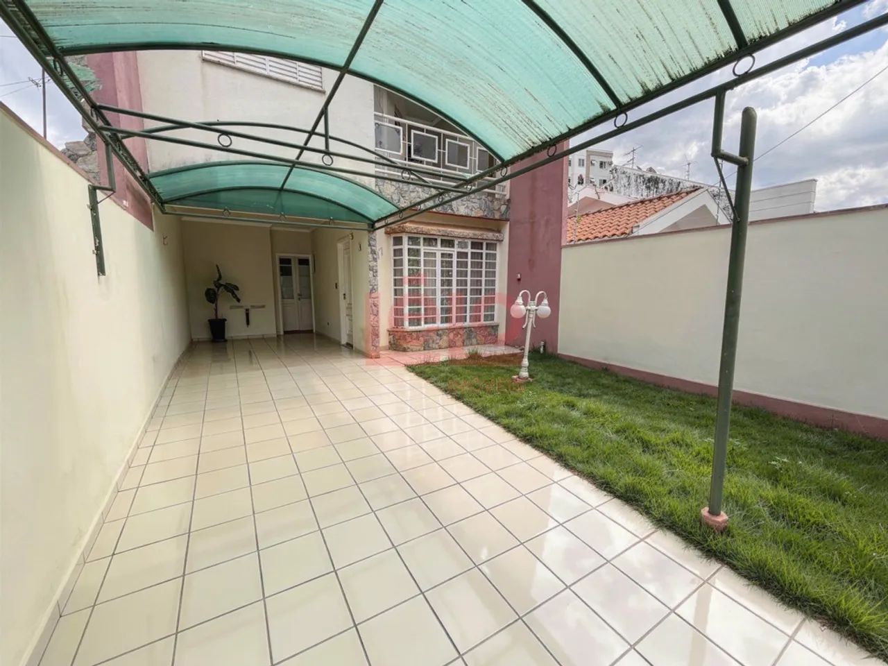 SOBRADO COM PISCINA NO PARQUE RESIDENCIAL CIDADE NOVA - Foto 3