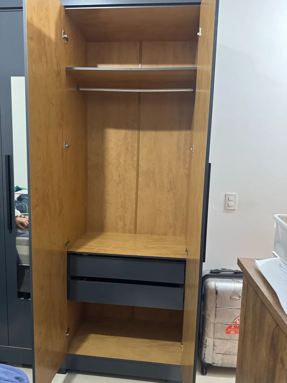 Vendo guarda-roupa 