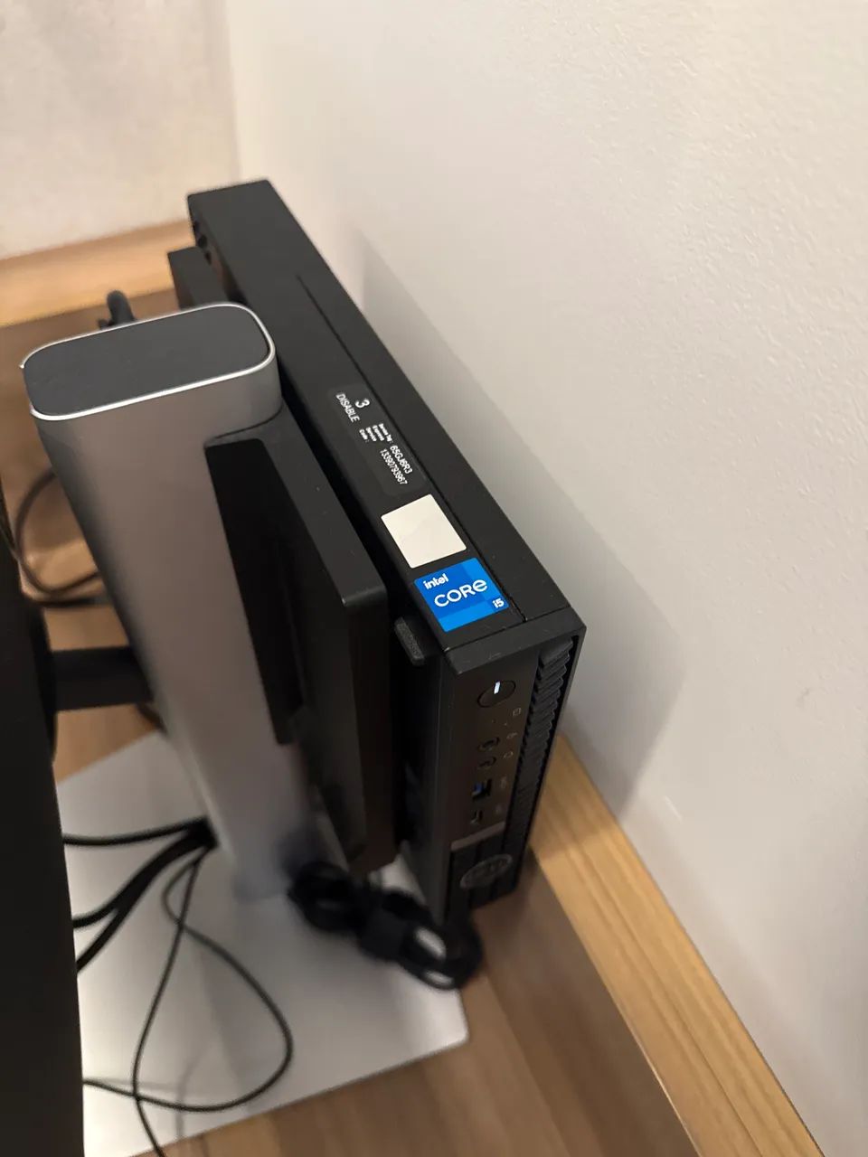 Dell Optiplex 7000 - Foto 3