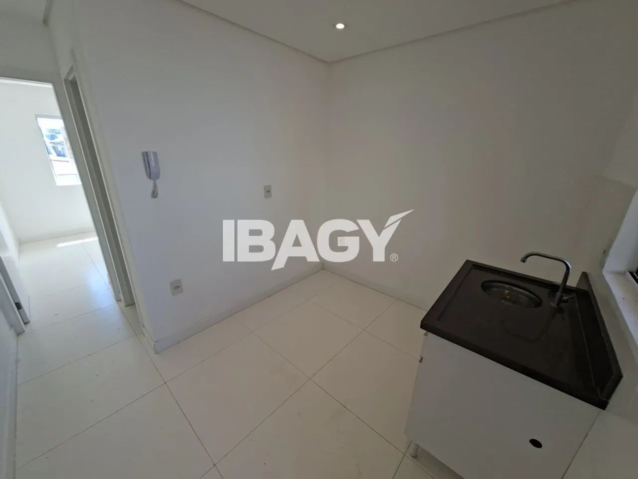 Excelente Apartamento 1 dormitório(s) em Capoeiras - Florianópolis - Foto 3