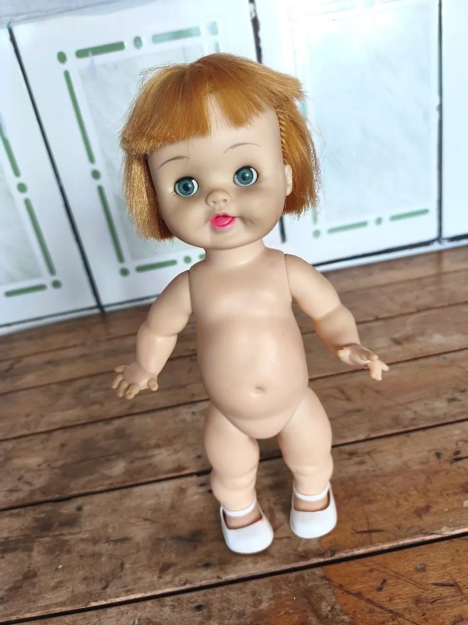 Boneca antiga Caçulinha 
