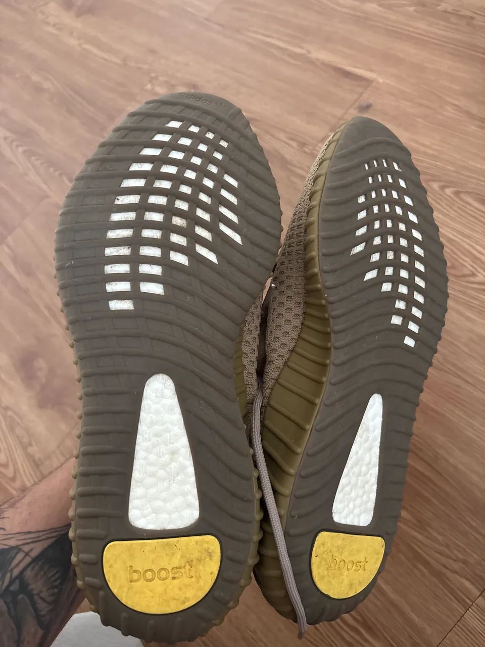 Adidas Yeezy Boost V2 350 - Foto 3