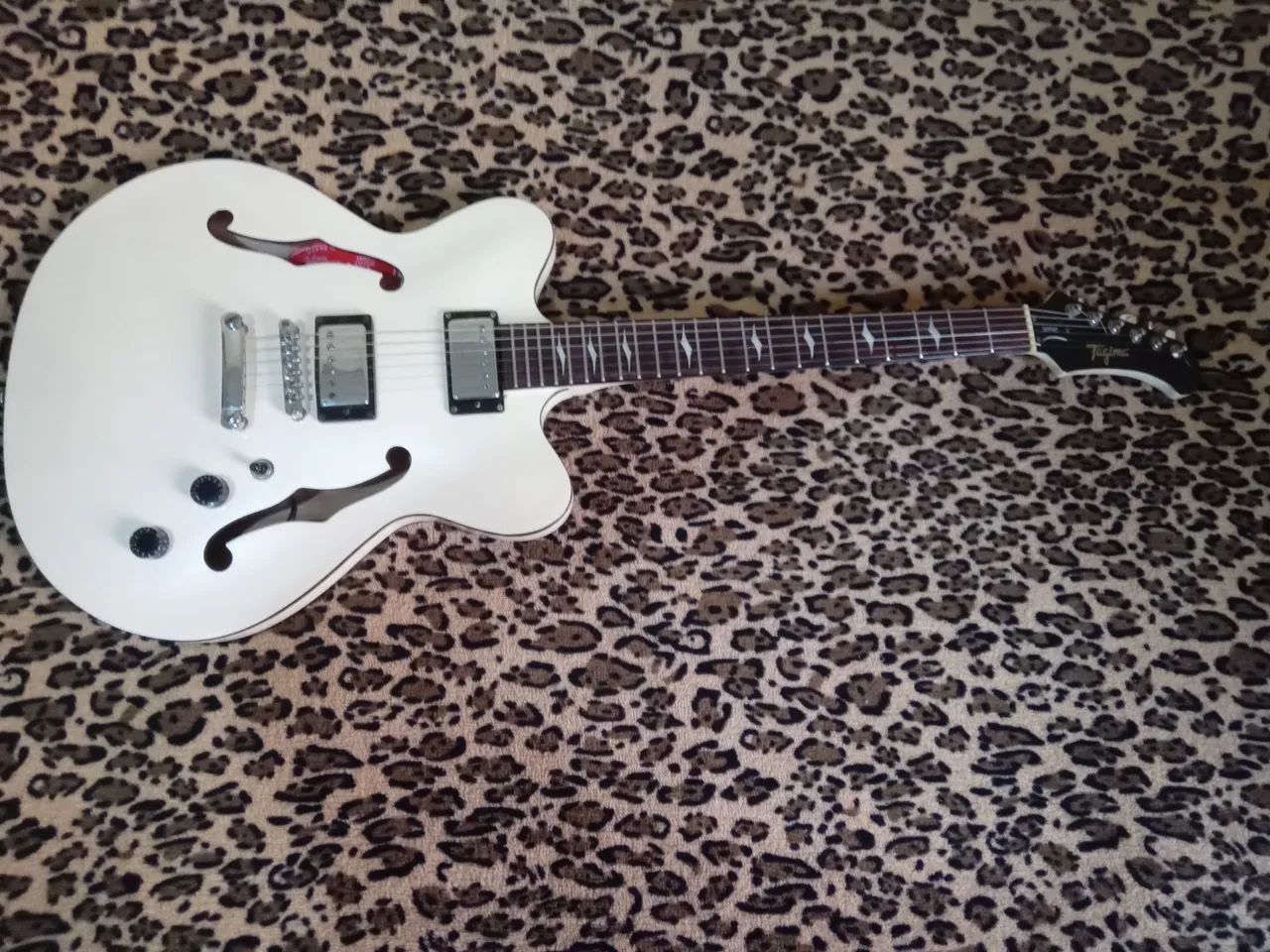 Guitarra Tagima Seattle  - Foto 3