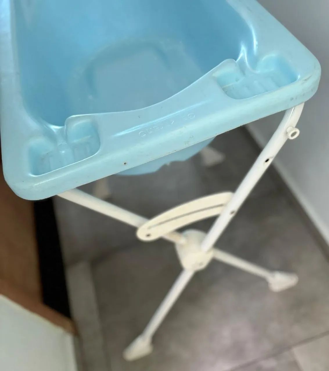 Vendo banheiro com suporte 