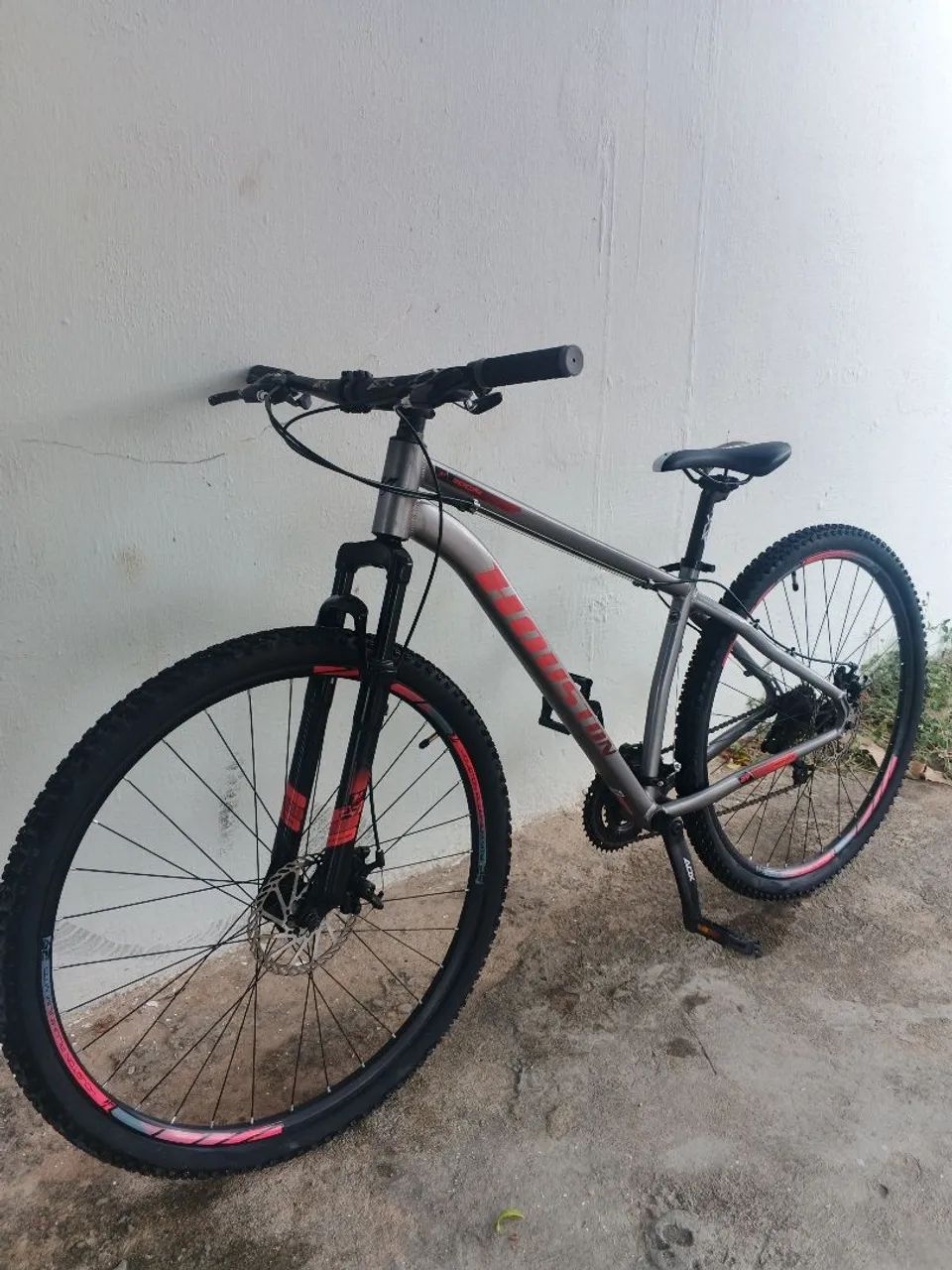 Bicicleta Houston (cor Prata)