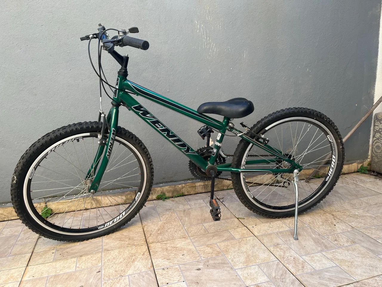 Bicicleta  Aro 24 seminovo  - Foto 2