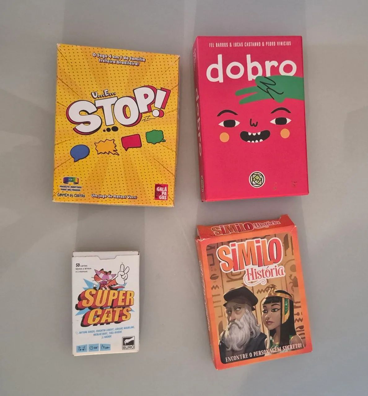 Jogos de Cartas (UeStop, Dobro, Similo, Supercats)