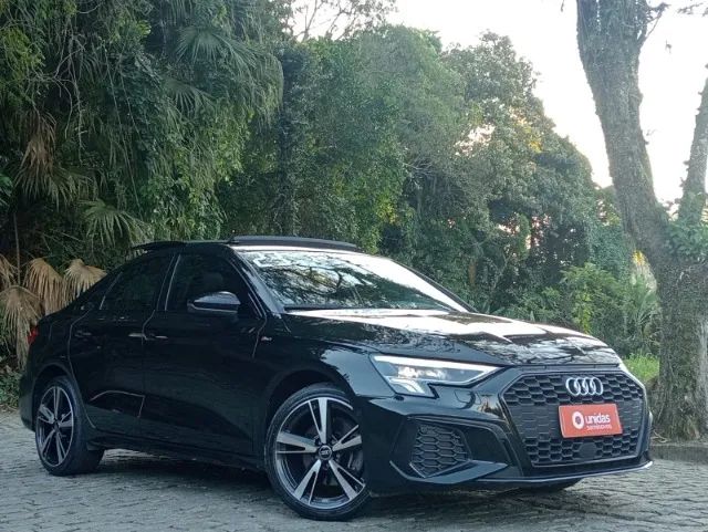 Audi A3 Sed. Perform. Black 2.0 TFSI S-tronic 2023
