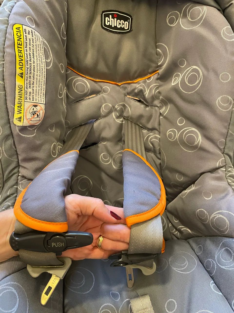Bebê conforto CHICCO e base Keyfit, usado, perfeito estado. Oportunidade!  - Foto 5