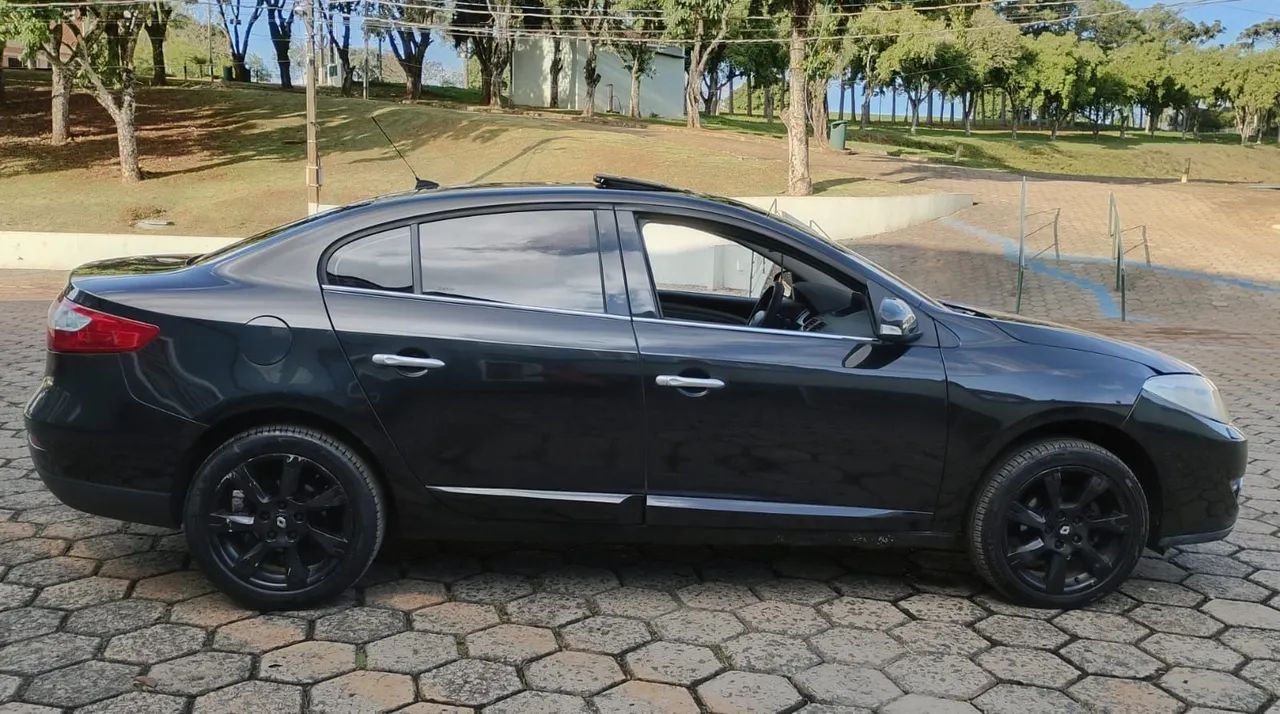 Renault Fluence FLUENCE Sedan Privilège 2.0 16V FLEX Aut 2012