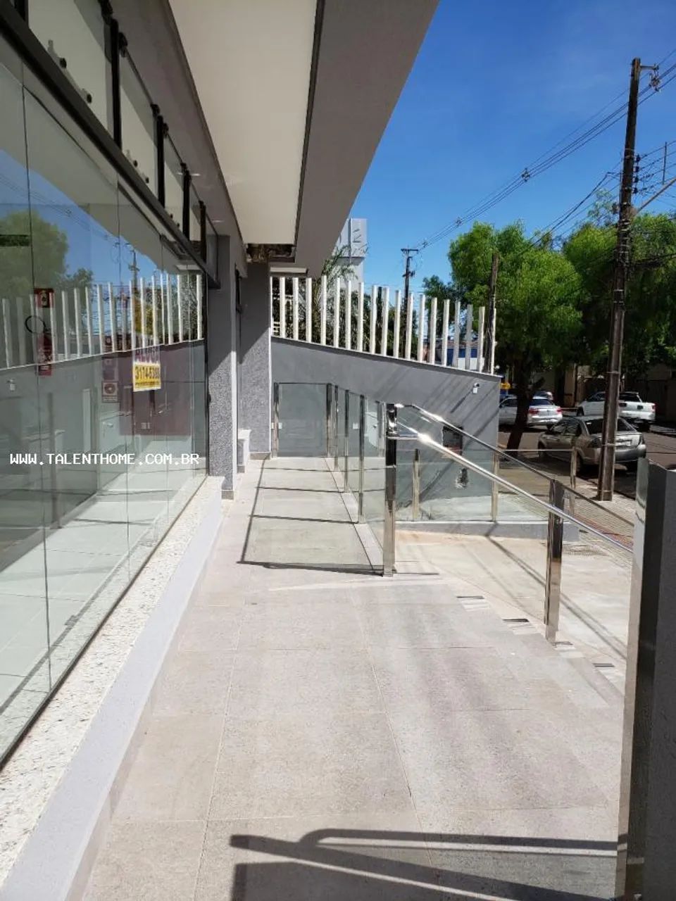 Imóvel Comercial para Venda em Cambé, Centro, 1 banheiro, 1 vaga - Foto 2