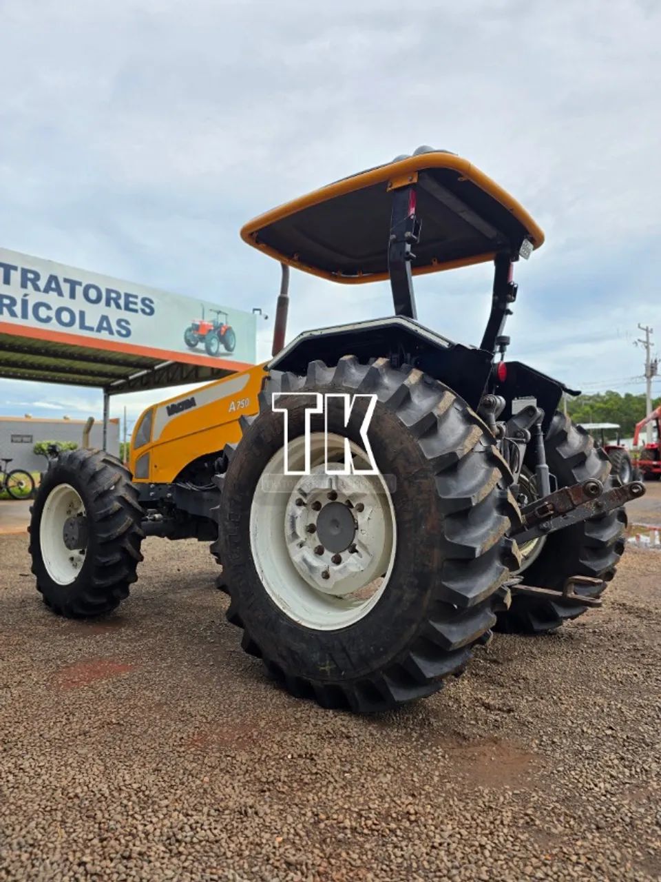 cod. 1429 TRATOR VALTRA A750 ANO 2012 COM REDUTOR DE VELOCIDADE - Tk Tratores Nova Andradi - Foto 5