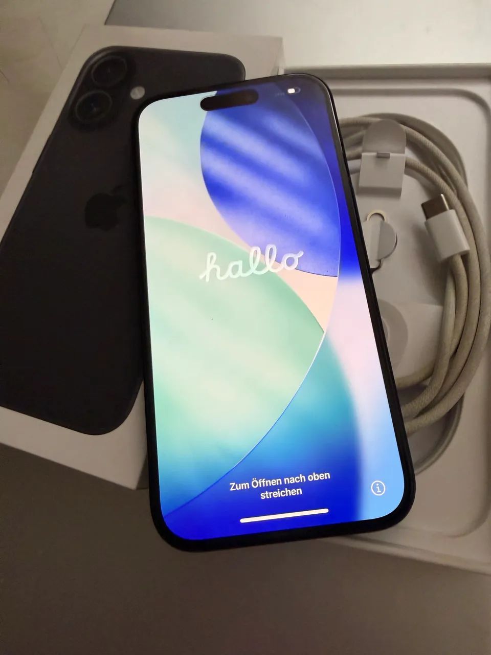 iPhone 16 256gb Black  - Foto 3