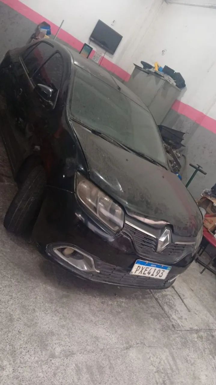 Renault Logan 2016