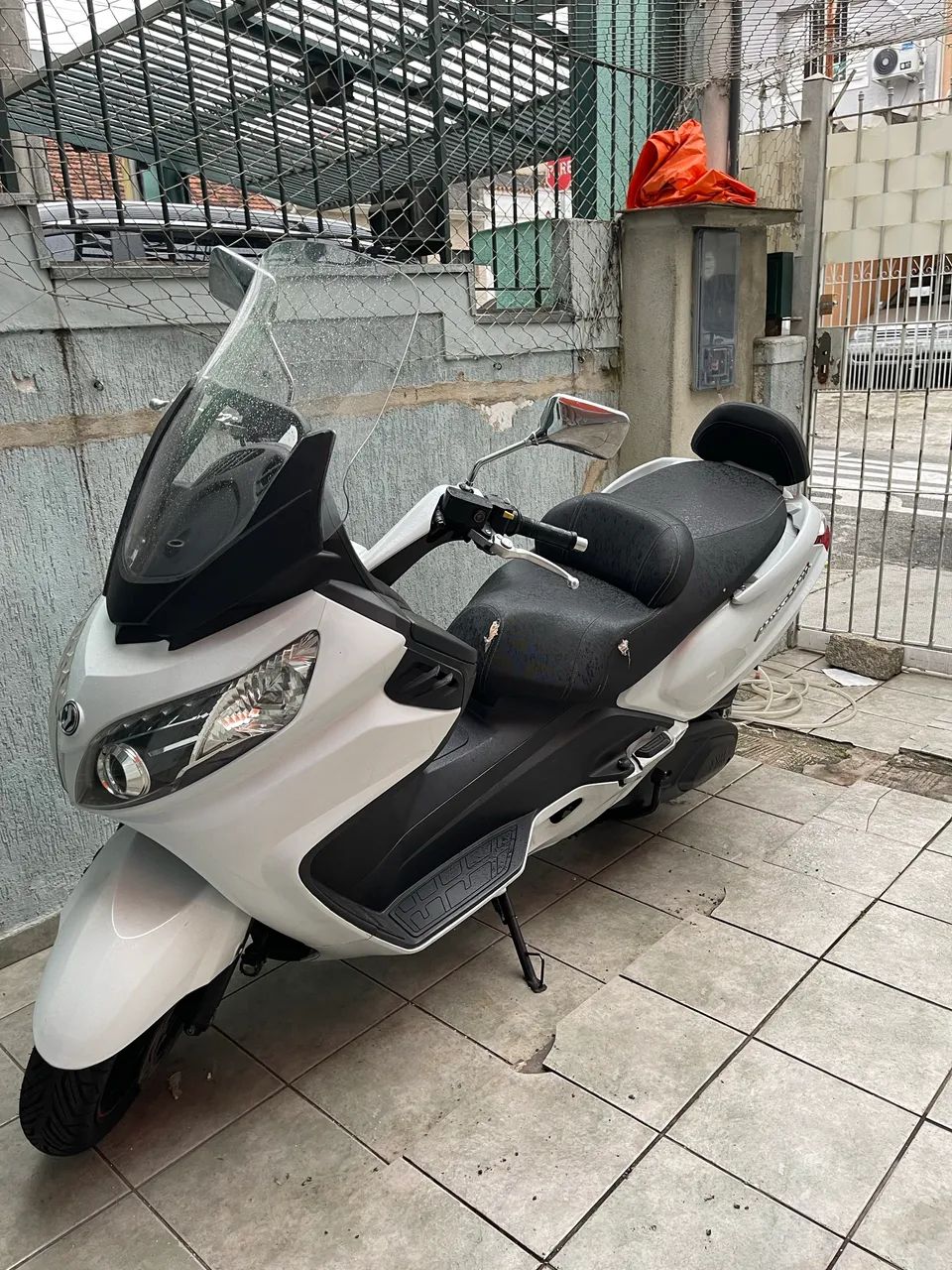 MAXSYM 400i 2015