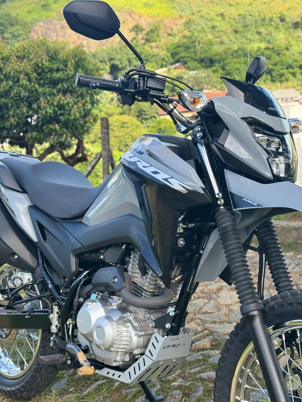 Bros 160 Abs