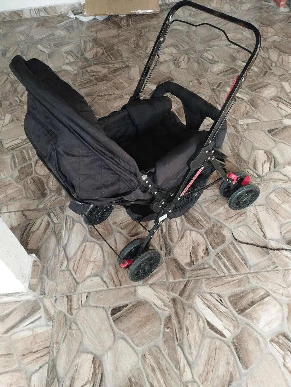 Carrinho de bebê ( passeio ) - Foto 4