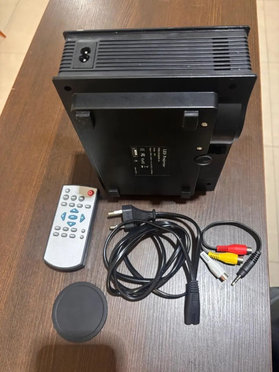 PROJETOR UNIC UNI LINK WIFI READY - Foto 2