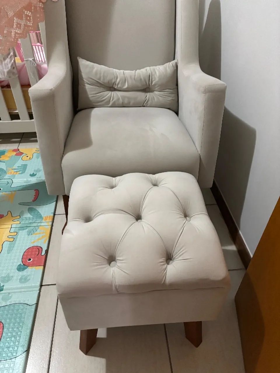 Poltrona de amamentação 65566187553923124